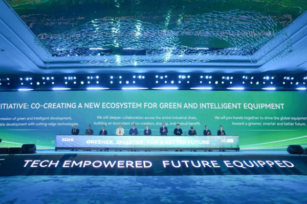 Shandong Heavy Industry Group Global Partners Conference and Green Intelligent Products Exhibition Held in Hanoi, Vietnam